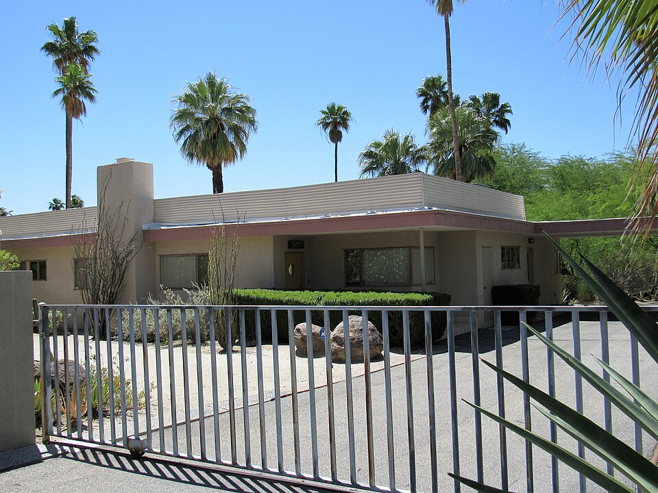Photograph of Sieroty House