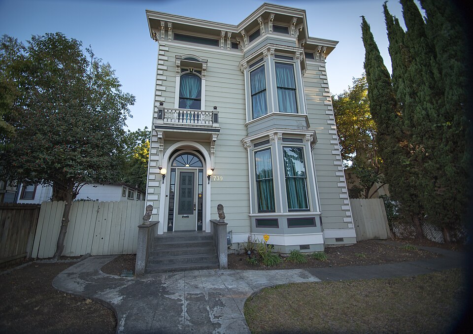 Photograph of Daniel Webster Harrier House