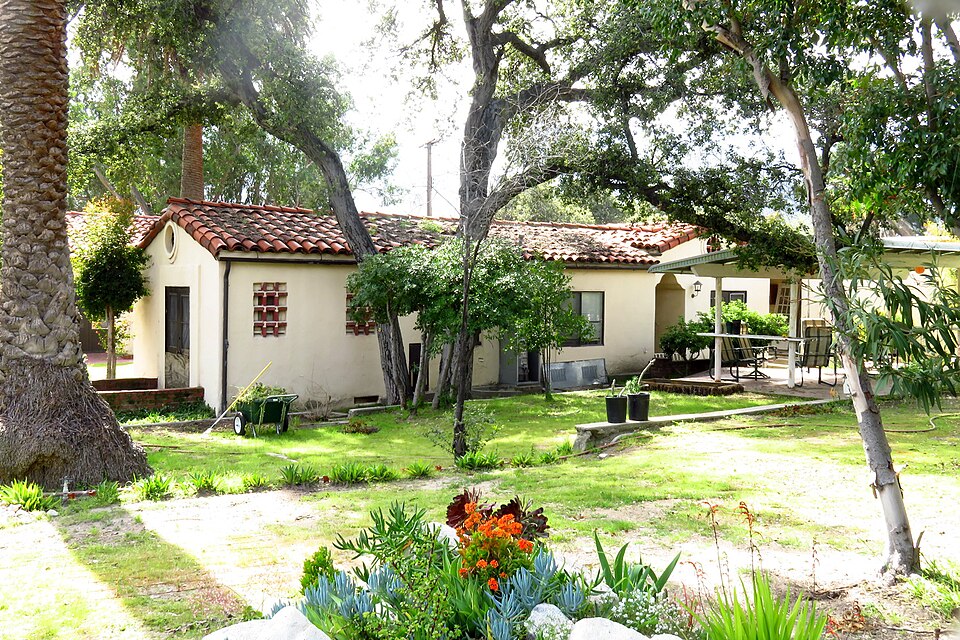 Photograph of Rockhaven Sanitarium Historic District