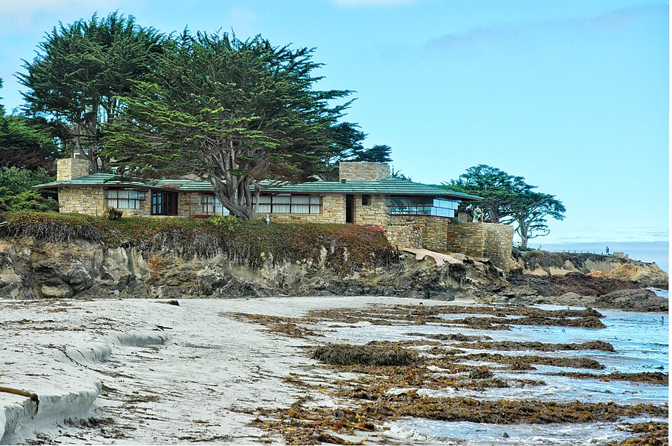 Photograph of Mrs. Clinton Walker House
