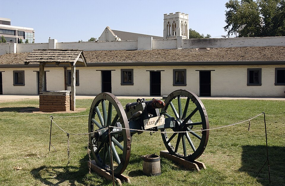 Photograph of Sutter's Fort