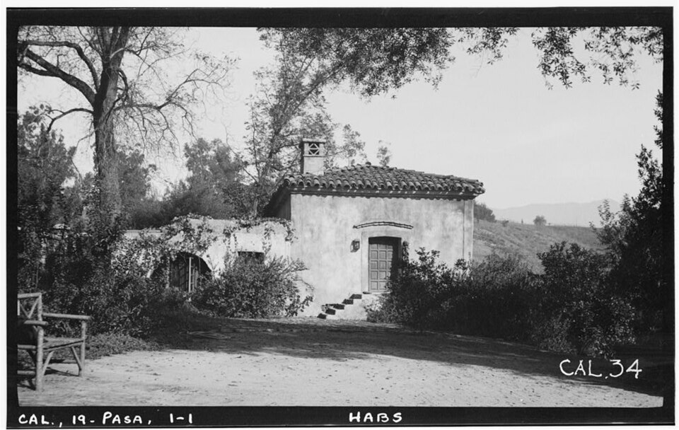 Photograph of El Molino Viejo