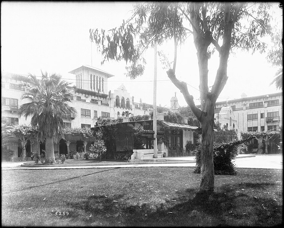 Photograph of Mission Inn