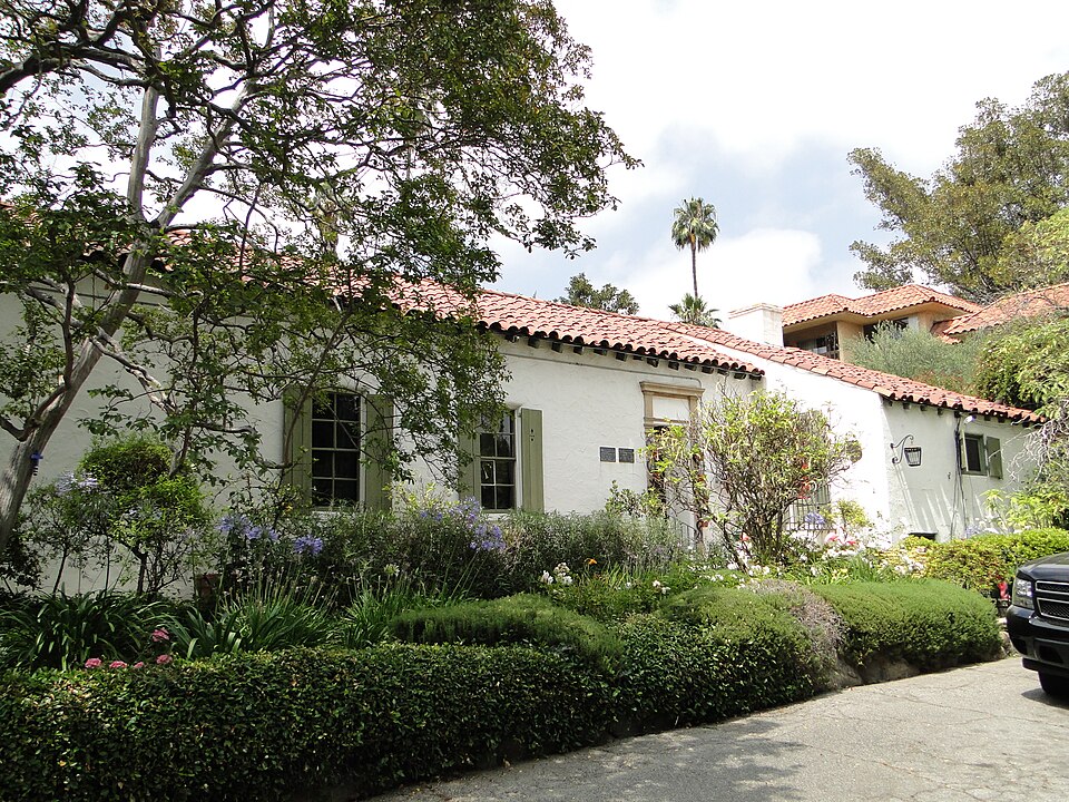 Photograph of Adobe Flores