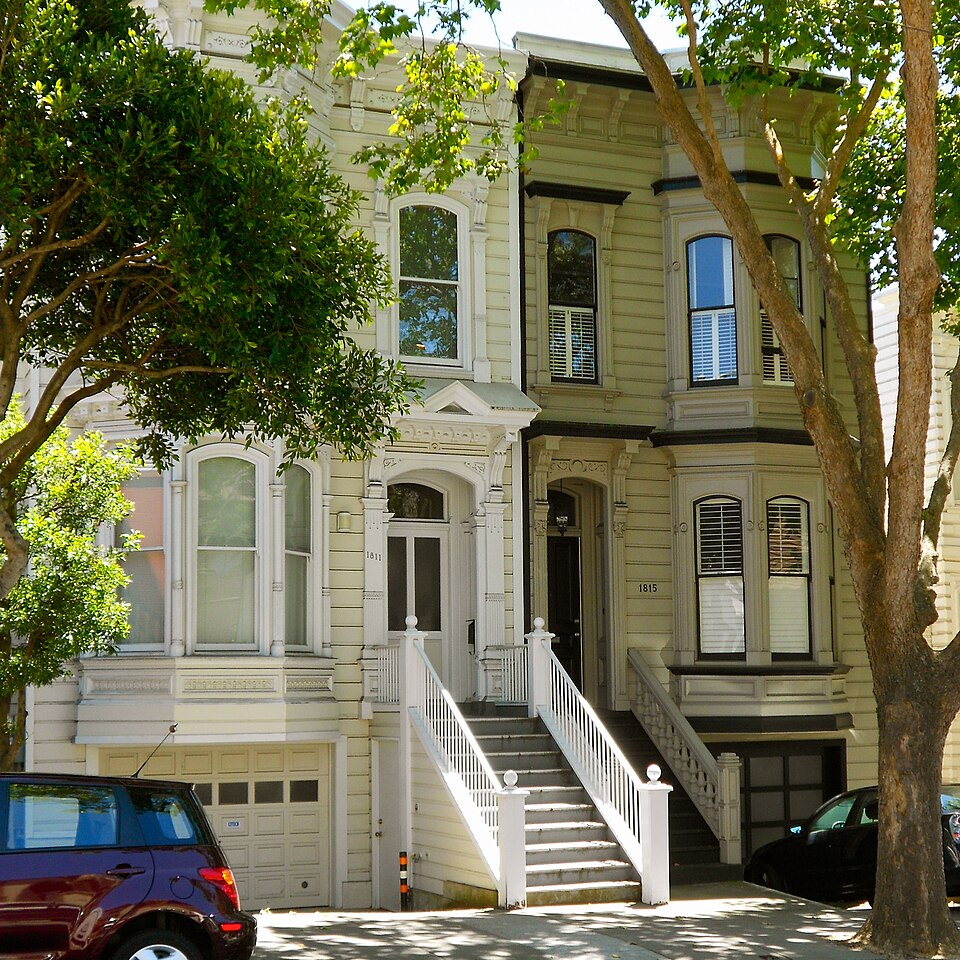 Photograph of Building at 1813-1813B Sutter Street