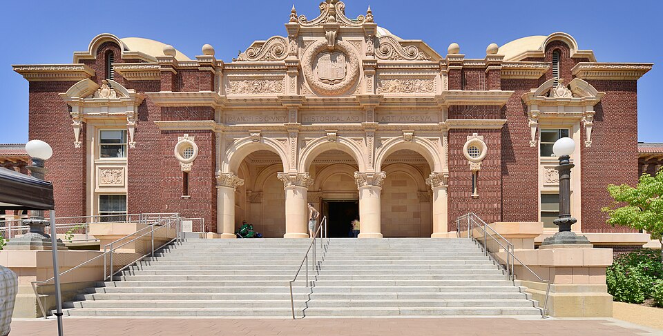 Photograph of Natural History Museum of Los Angeles County