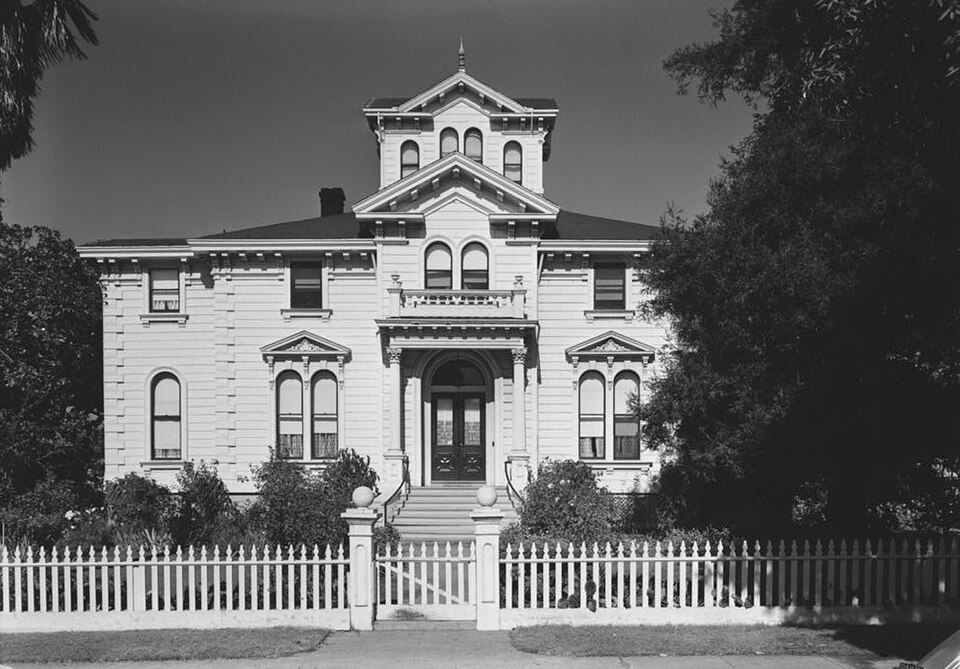 Photograph of Pardee Home