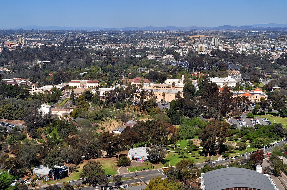 Photograph of El Prado Complex