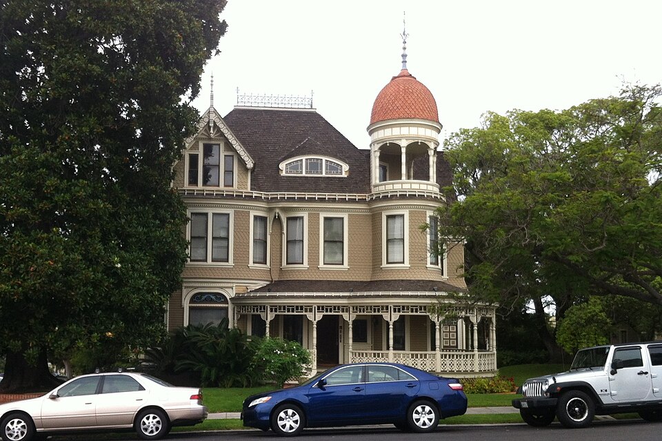 Photograph of Long-Waterman House