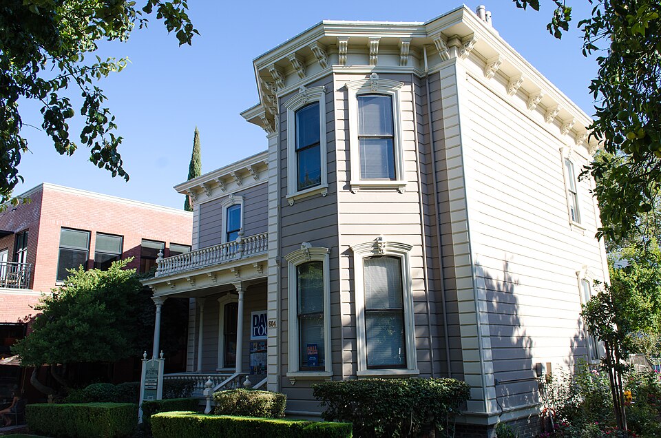 Photograph of Dresbach-Hunt-Boyer House