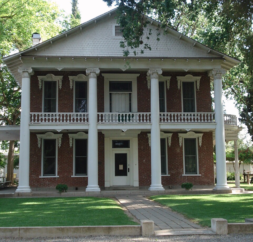 Photograph of Gibson Mansion