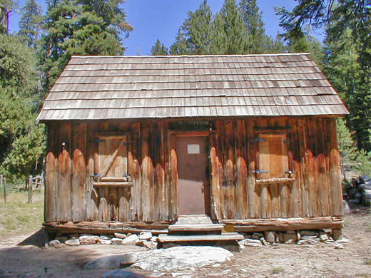Photograph of Quinn Ranger Station
