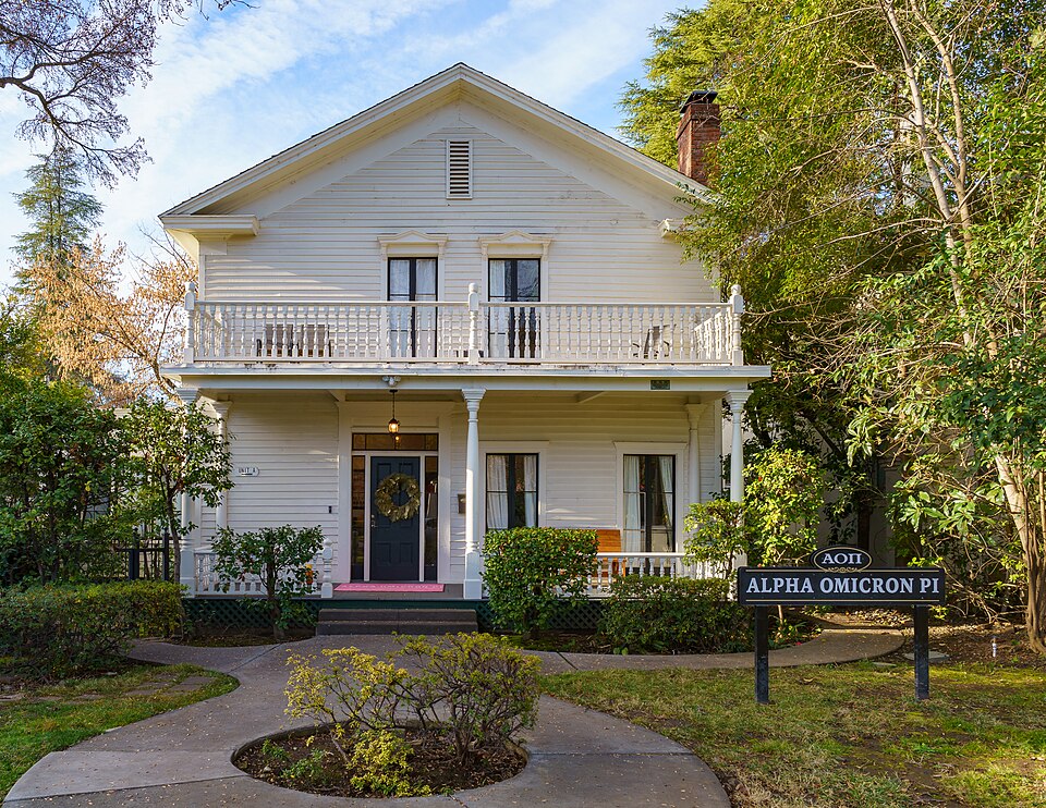 Photograph of Allen-Sommer-Gage House