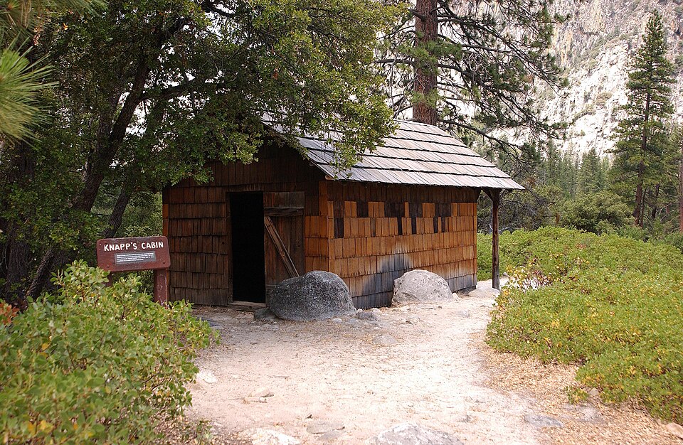 Photograph of Knapp Cabin