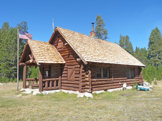 Photograph of Hockett Meadow Ranger Station