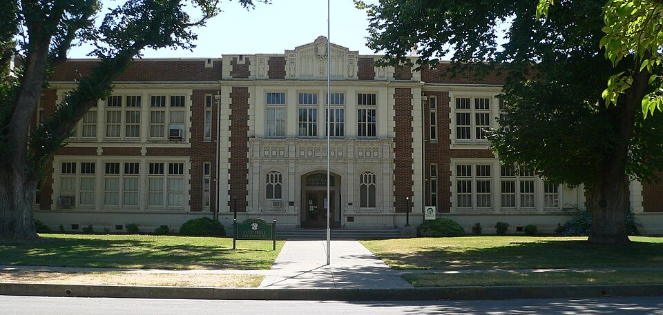 Photograph of Colusa Grammar School