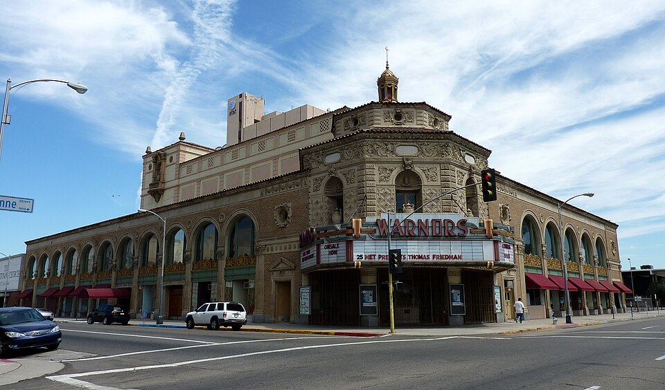 Photograph of Warnors Theatre