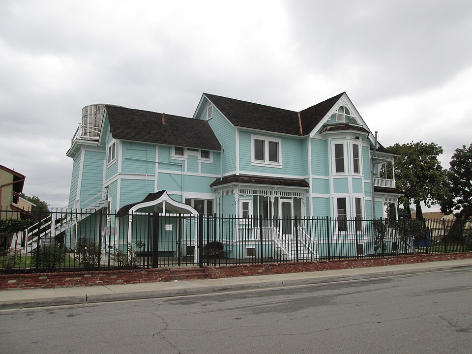 Photograph of Darius David Johnston House