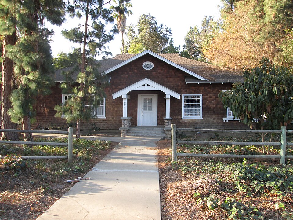 Photograph of Barbara Greenwood Kindergarten
