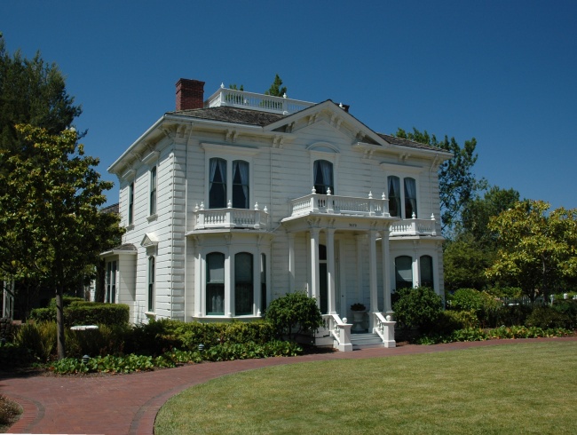 Photograph of Rengstorff House