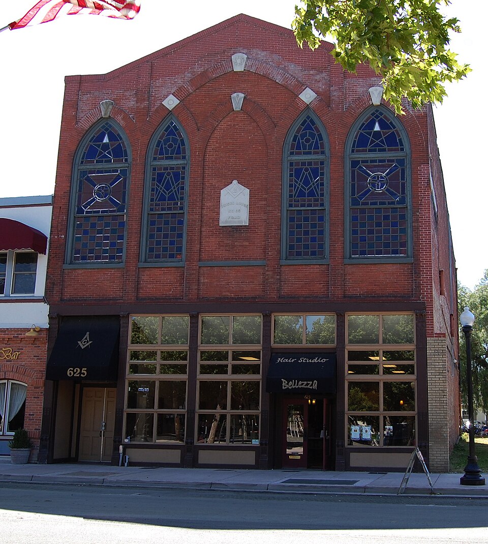 Photograph of Suisun Masonic Lodge No. 55