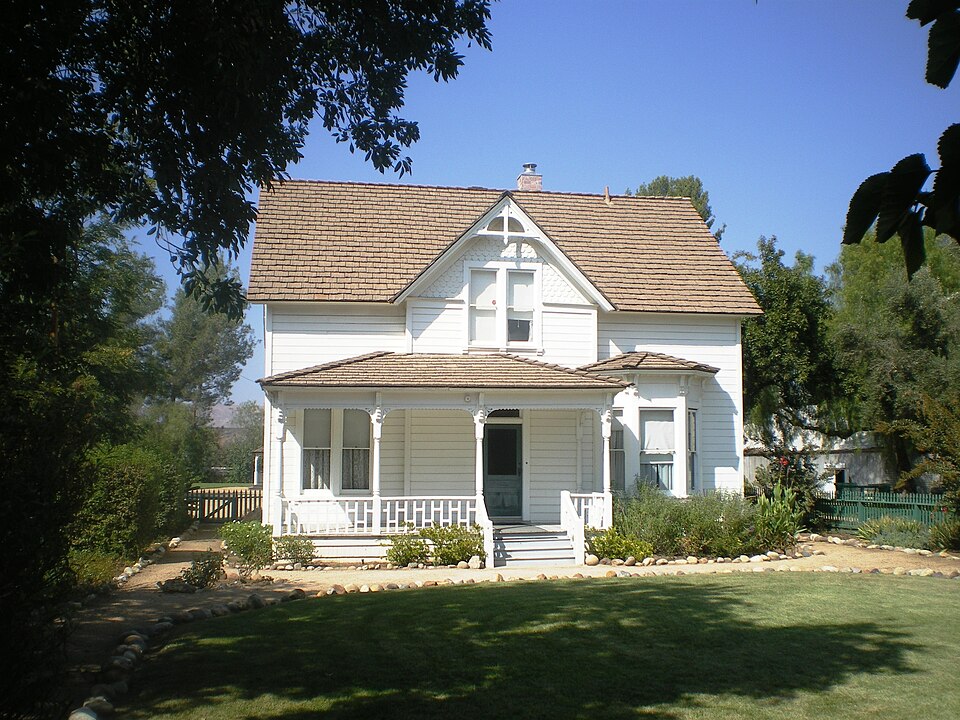 Photograph of Simi Adobe-Strathearn House