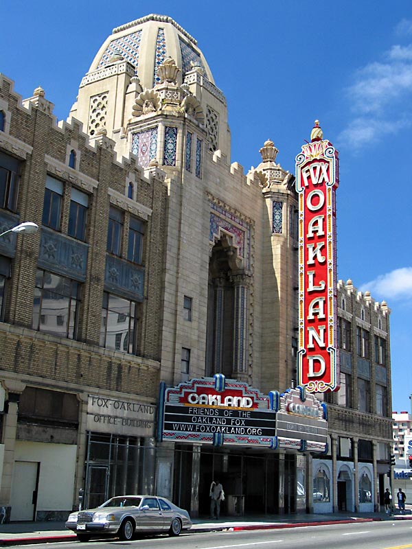 Photograph of Fox Oakland Theatre