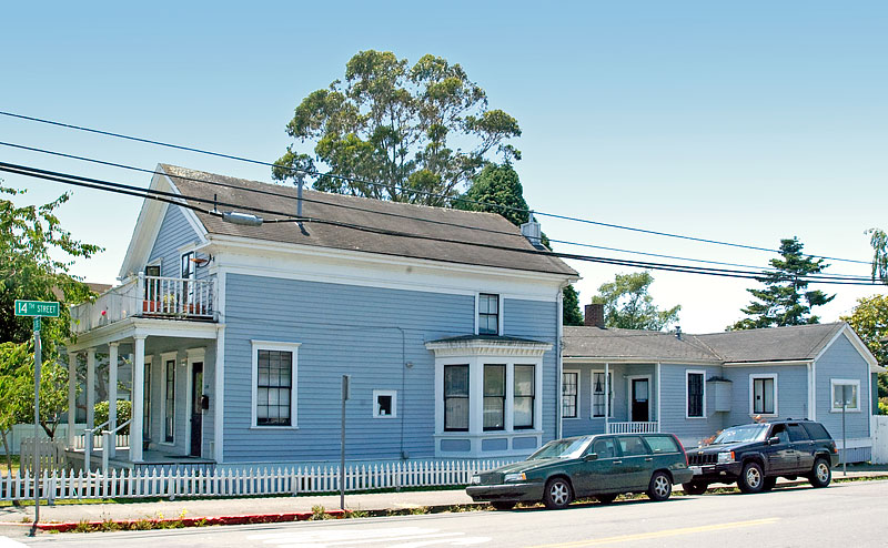 Photograph of Whaley House