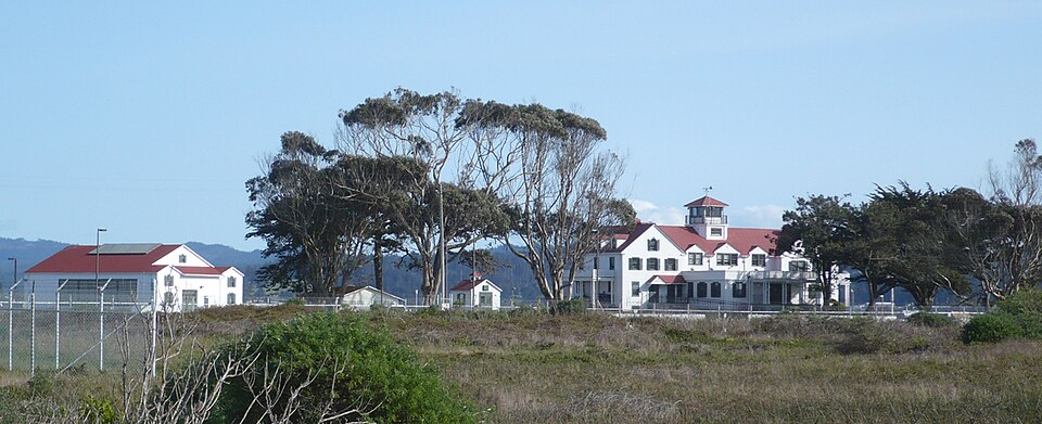 Photograph of Humboldt Bay Life-Saving Station