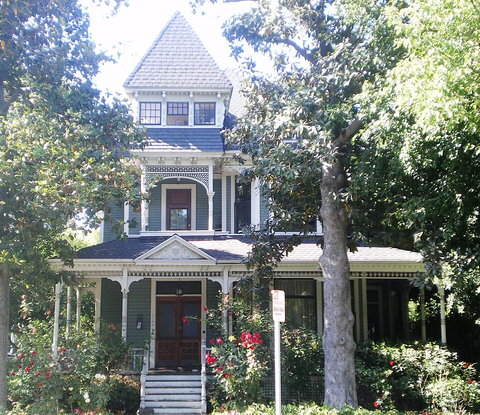 Photograph of Miller and Herriott House
