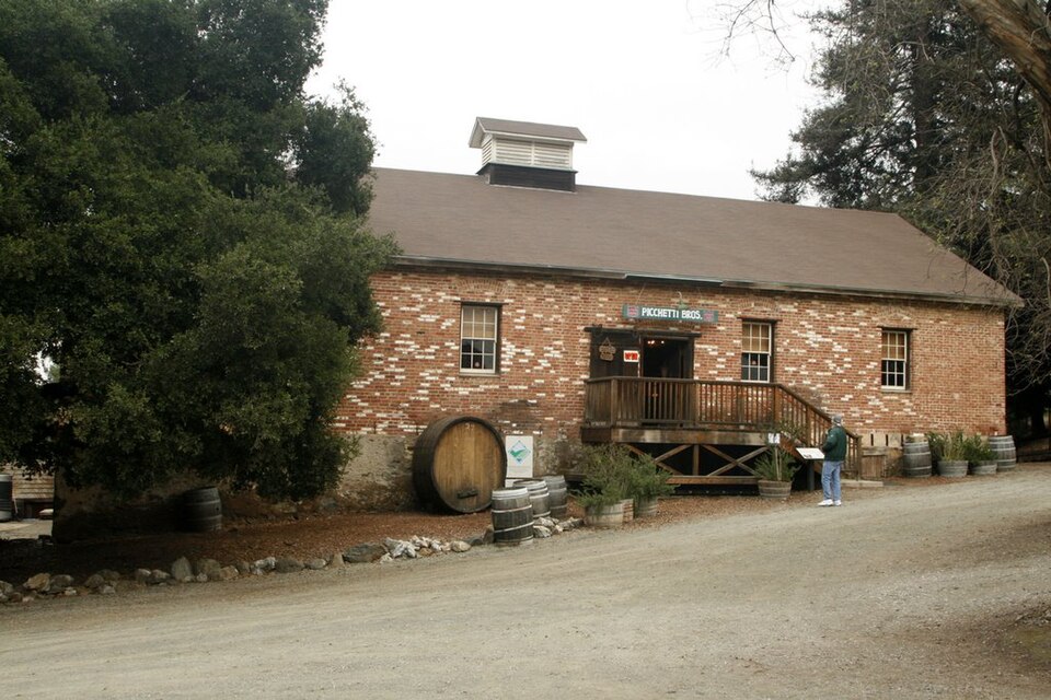 Photograph of Picchetti Brothers Winery