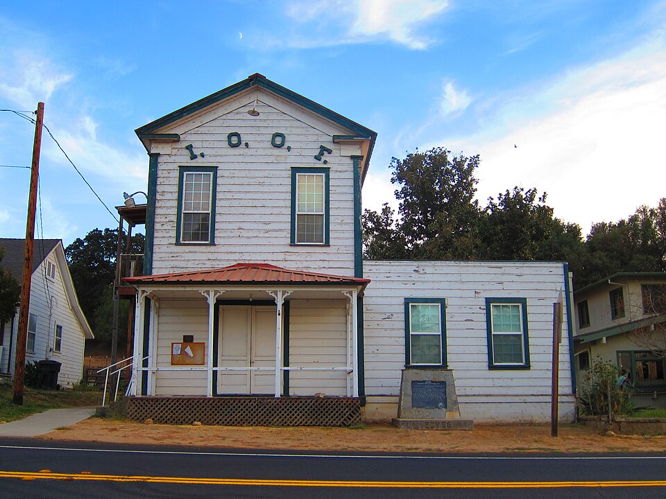 Photograph of Odd Fellows Hall