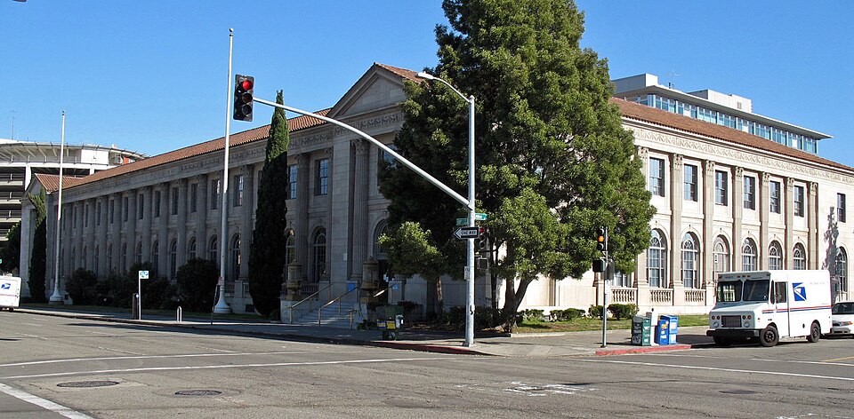 Photograph of Main Post Office and Federal Building