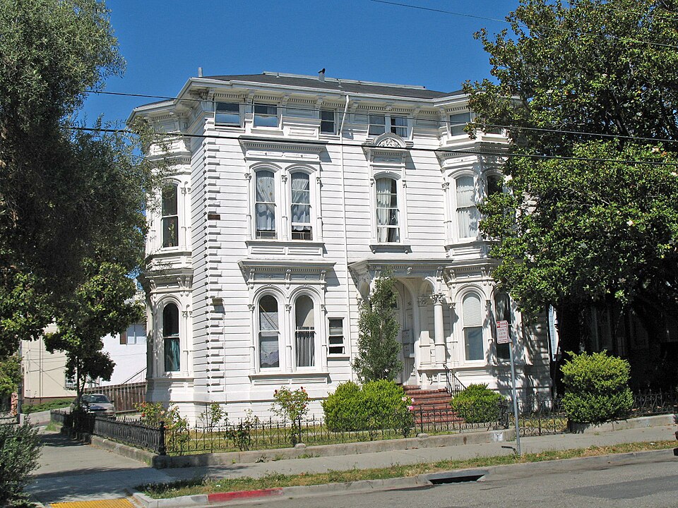 Photograph of White Mansion