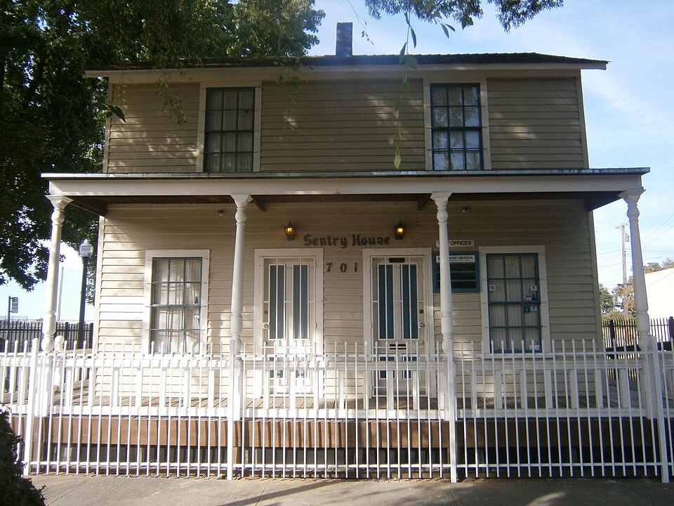 Photograph of Anton Wagner Duplex