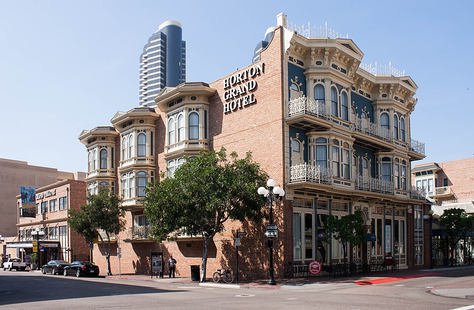 Photograph of Horton Grand Hotel