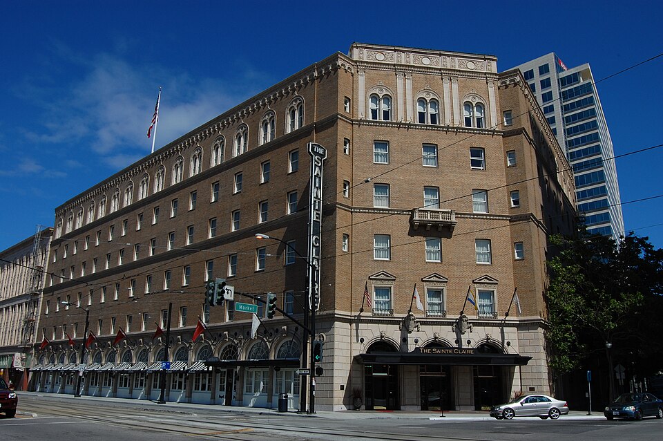 Photograph of Sainte Claire Hotel