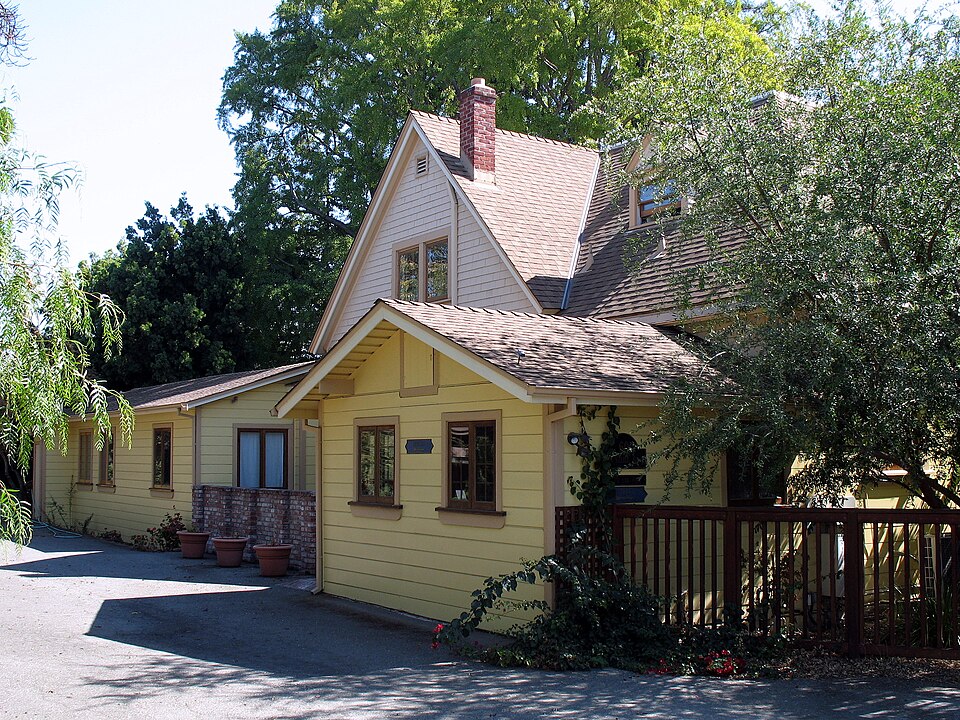 Photograph of Leib Carriage House