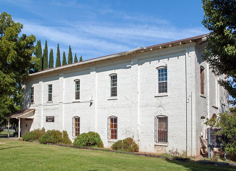Photograph of Molino Lodge Building