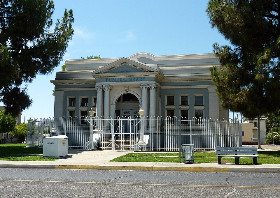 Photograph of Baker Branch Library