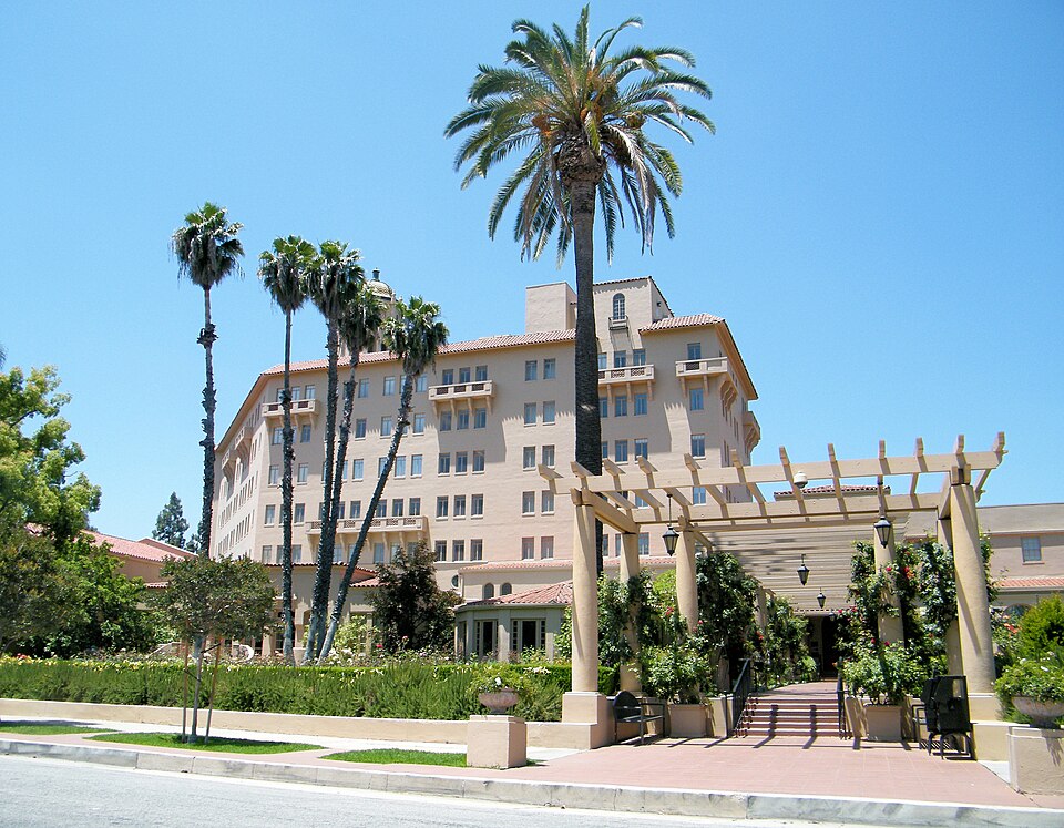 Photograph of Richard H. Chambers United States Court of Appeals