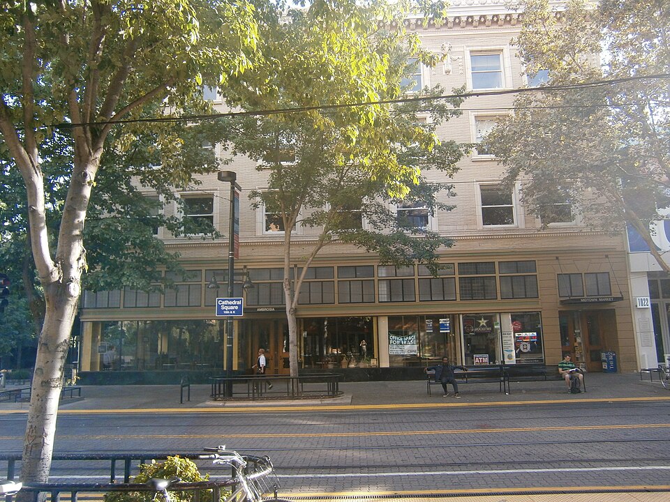 Photograph of Hotel Regis