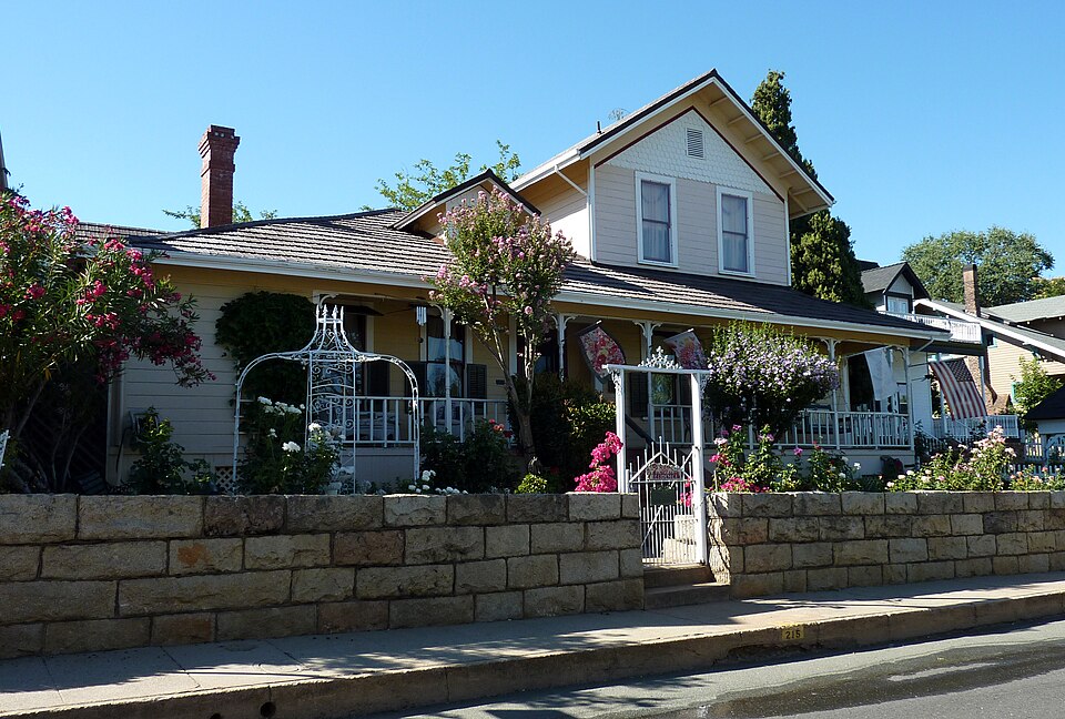 Photograph of Grace Blair DePue House and Indian Museum