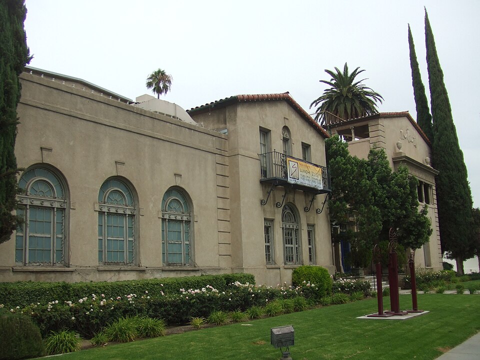 Photograph of Riverside Art Museum
