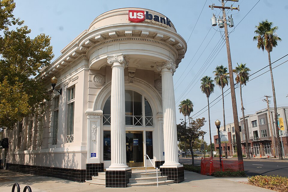 Photograph of Sacramento Bank Building