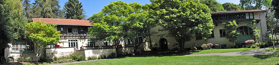 Photograph of Faculty Club