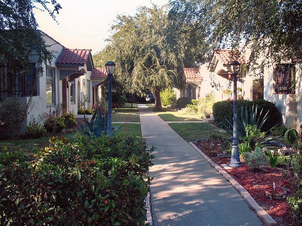 Photograph of Orange Grove Court
