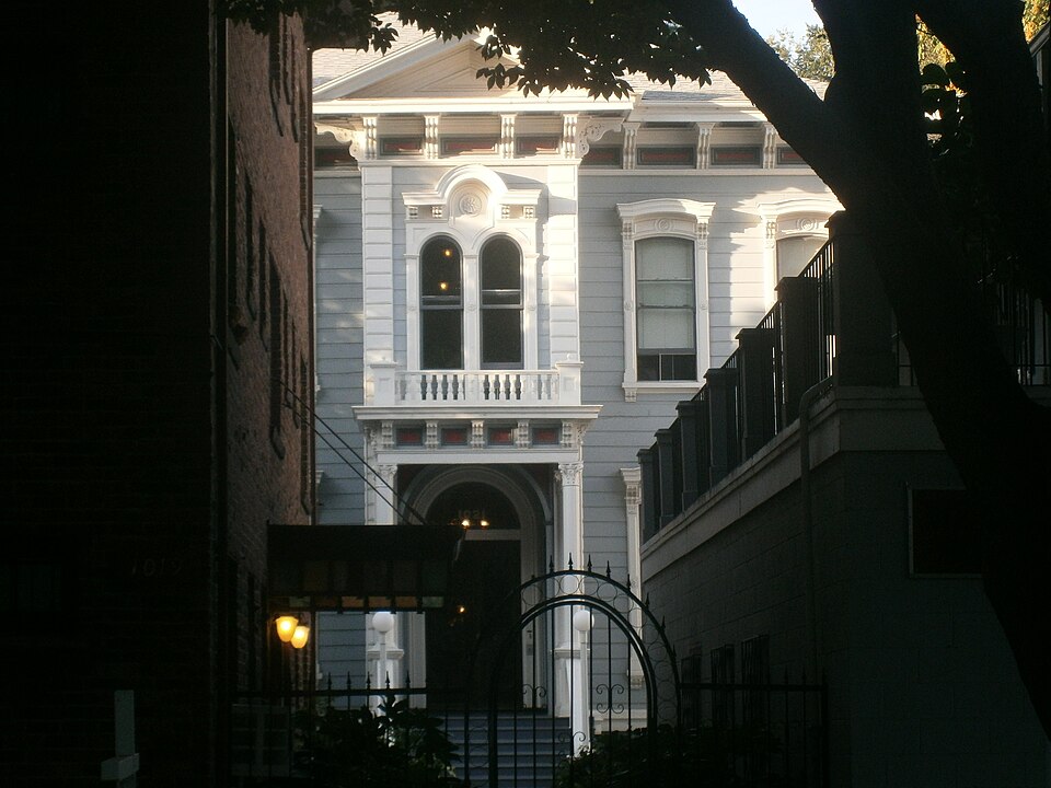 Photograph of Julius Wetzlar House