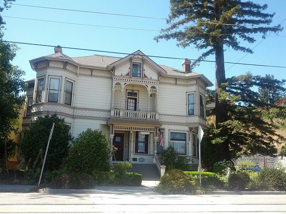 Photograph of Hinds House