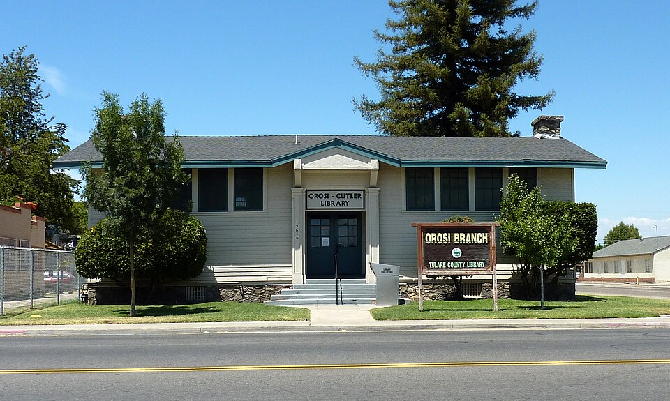 Photograph of Orosi Branch Library